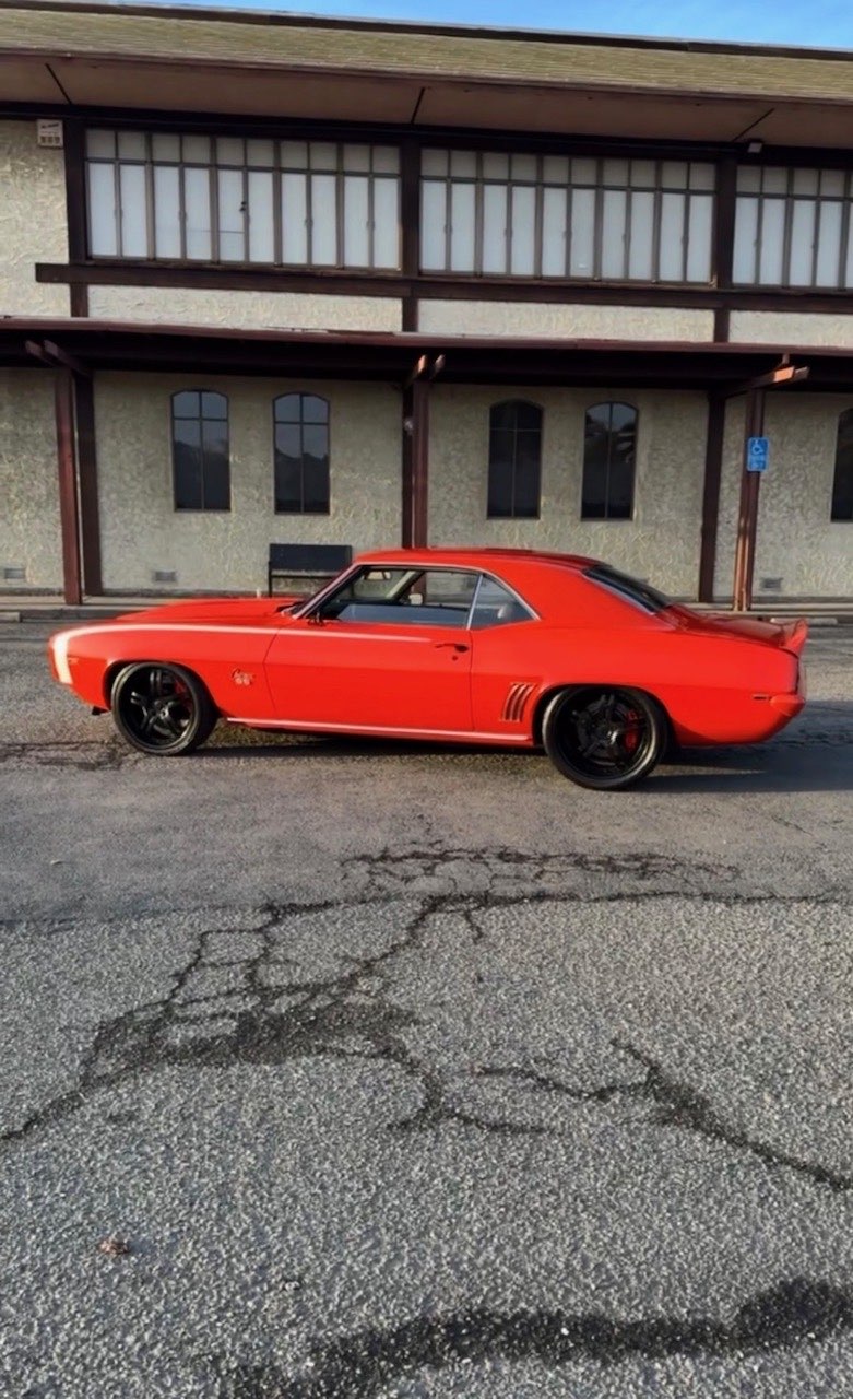 Cornfed 1969 Camaro SS — detail